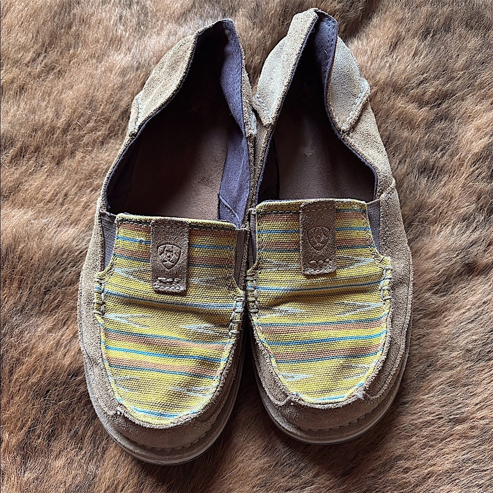 Ariat Cruisers Size 8